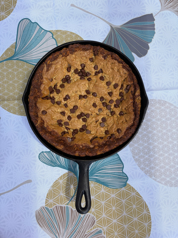 Oatmeal Chocolate Chip Skillet Cookie