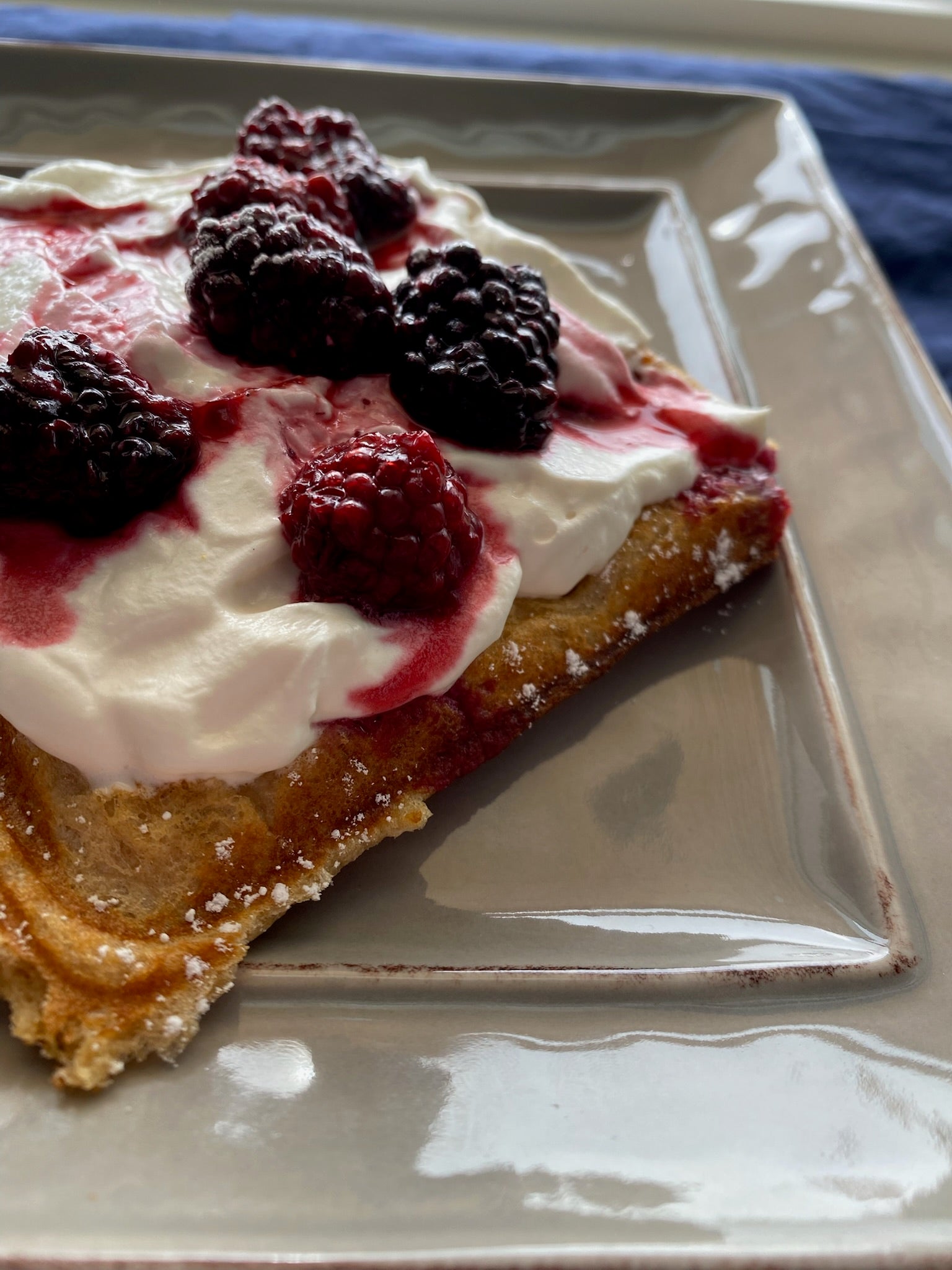 Rouge de Bordeaux Waffles